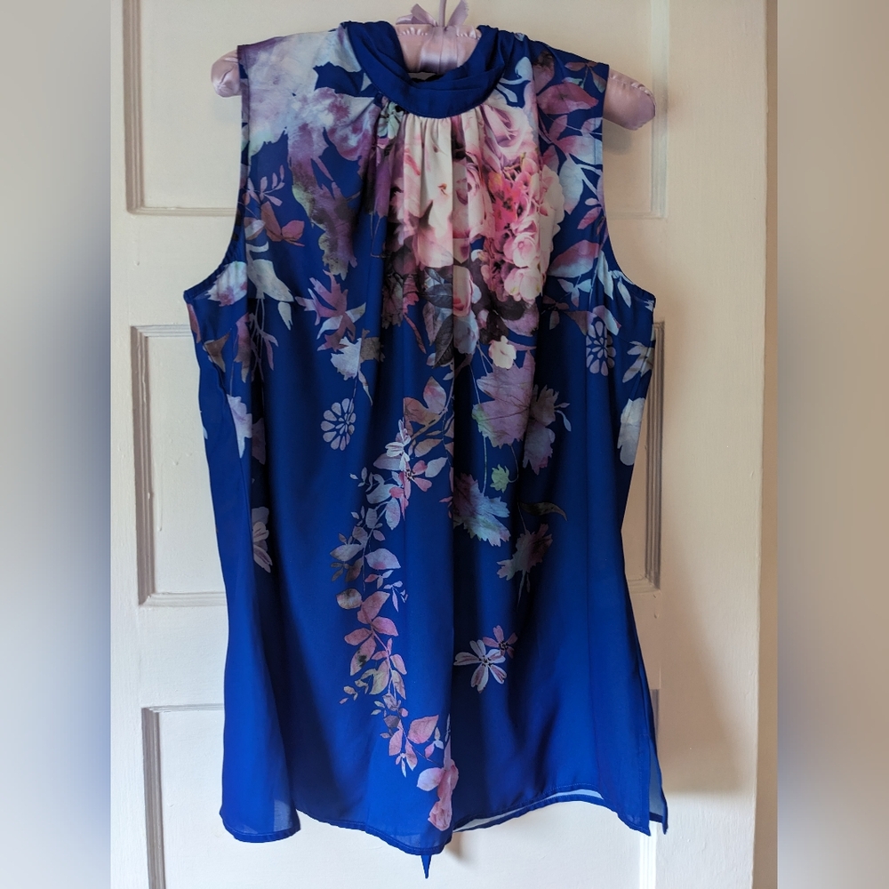 New York & Company Blue Floral Sleeveless Blouse, NWT